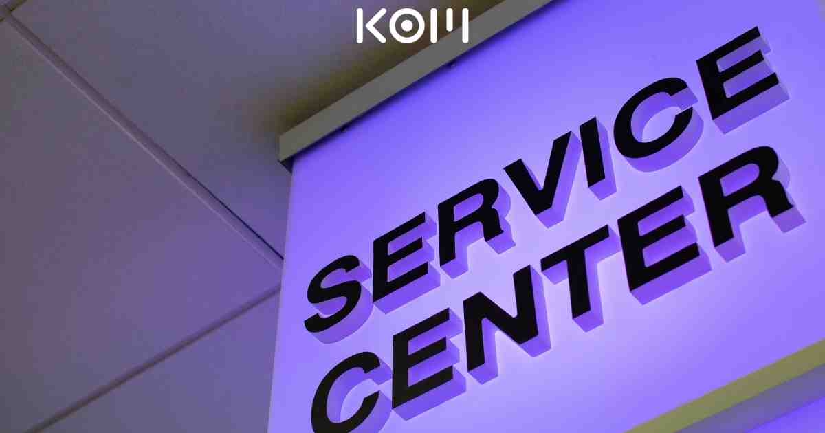 Colaborador atendiendo a un cliente en Perú — Libro de Reclamaciones Virtual en Ventanilla (Callao 2026) | KOM Agencia Digita